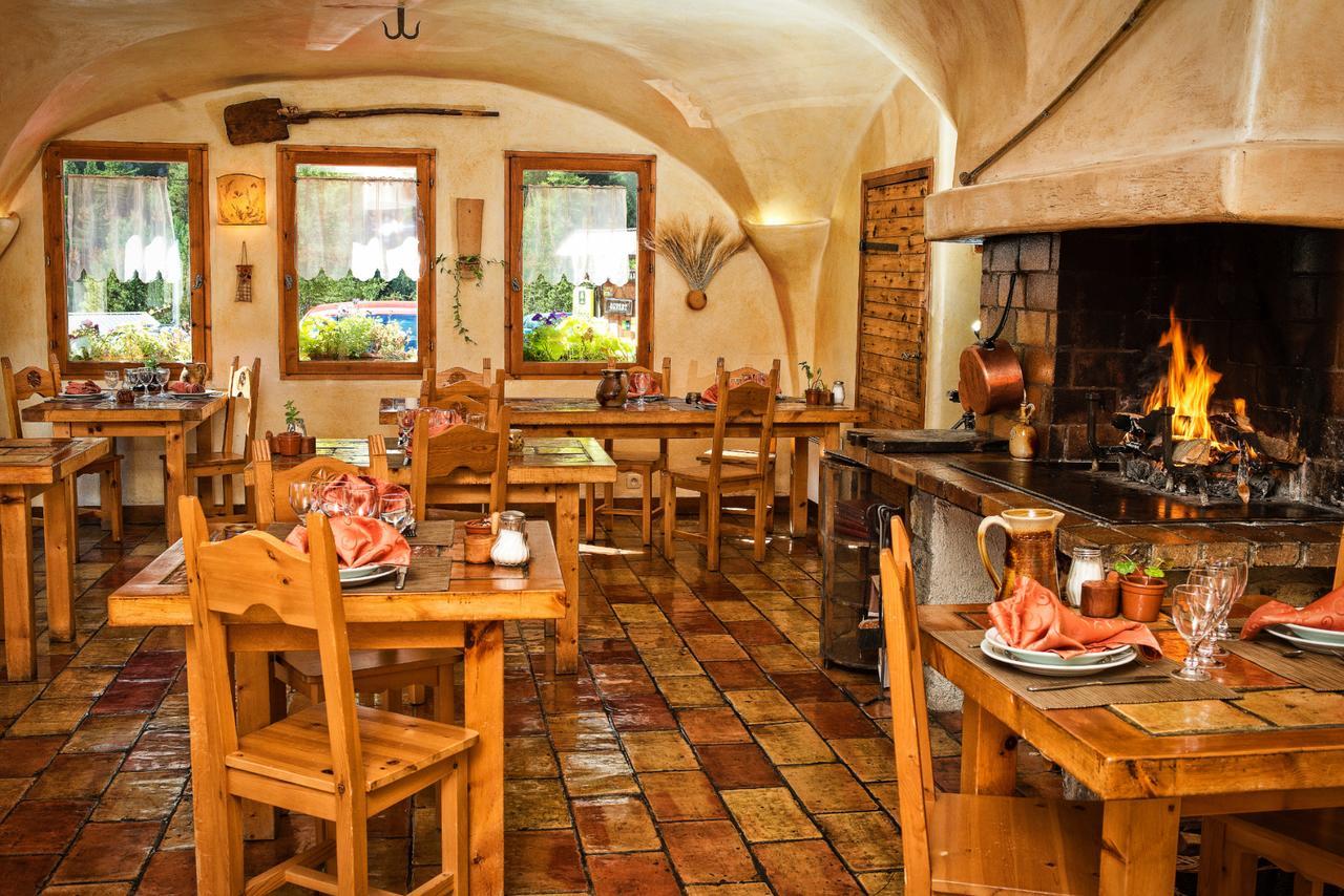 Hotel & Spa La Ferme De L'Izoard Arvieux Luaran gambar